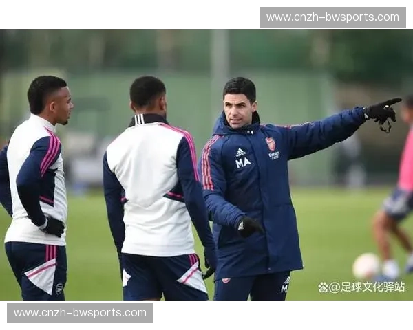 萨利巴与球迷互动透露心声 坚信枪手具备夺冠能力